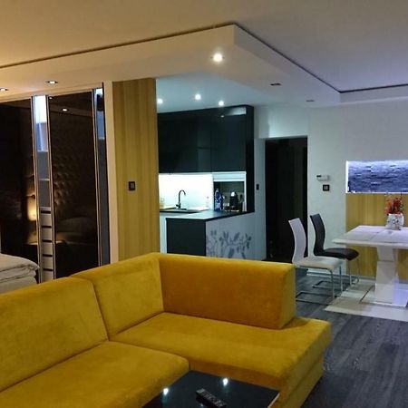 Apartman Sofia Veľký Slavkov エクステリア 写真