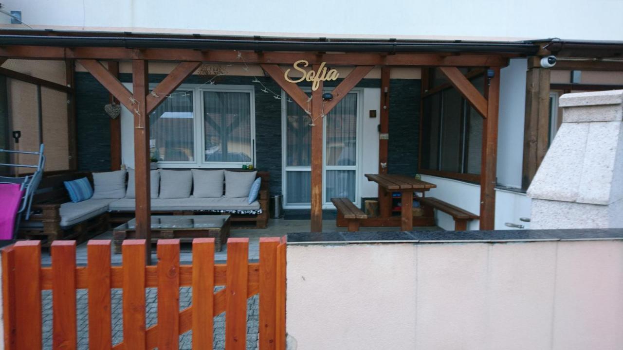 Apartman Sofia Veľký Slavkov エクステリア 写真