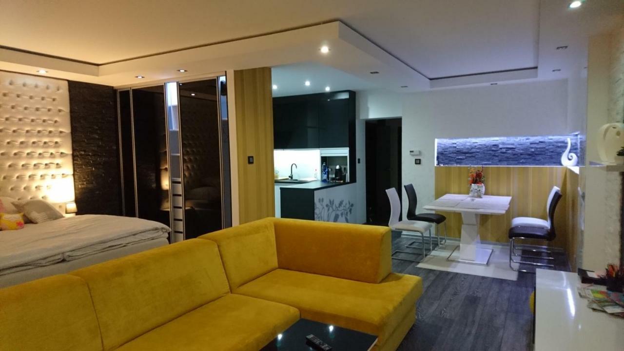 Apartman Sofia Veľký Slavkov エクステリア 写真